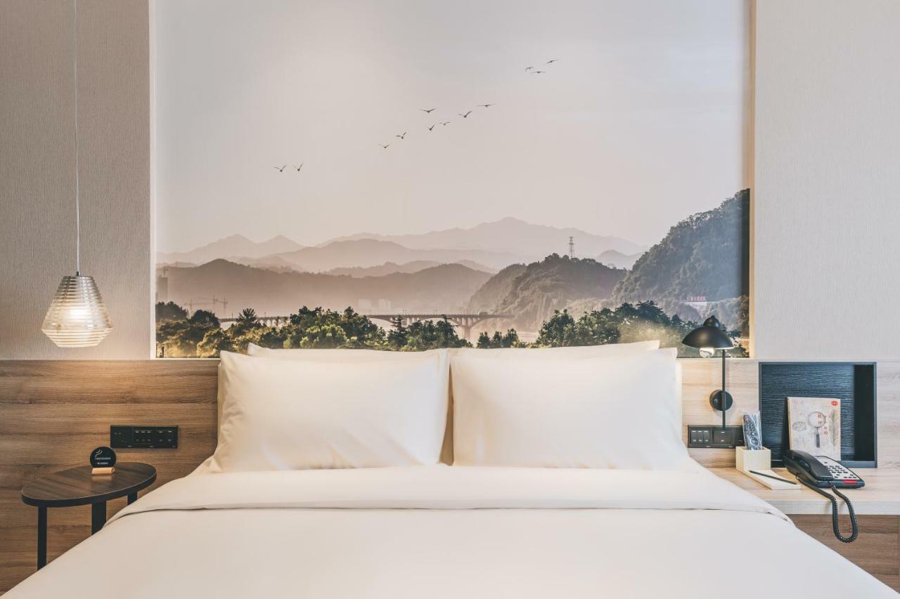 Atour Hotel Haining Leather City South Gate Eksteriør bilde